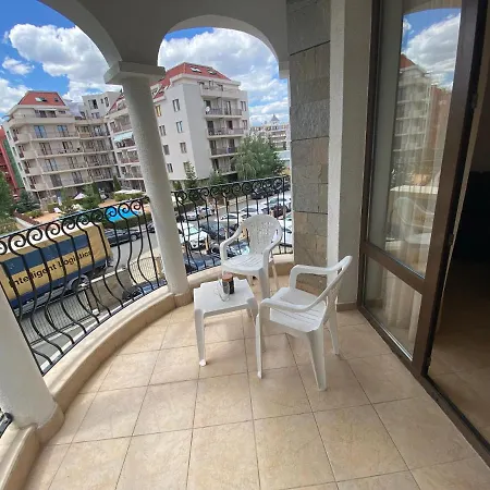 Royal Sun O 31 Royal Sun Apartment